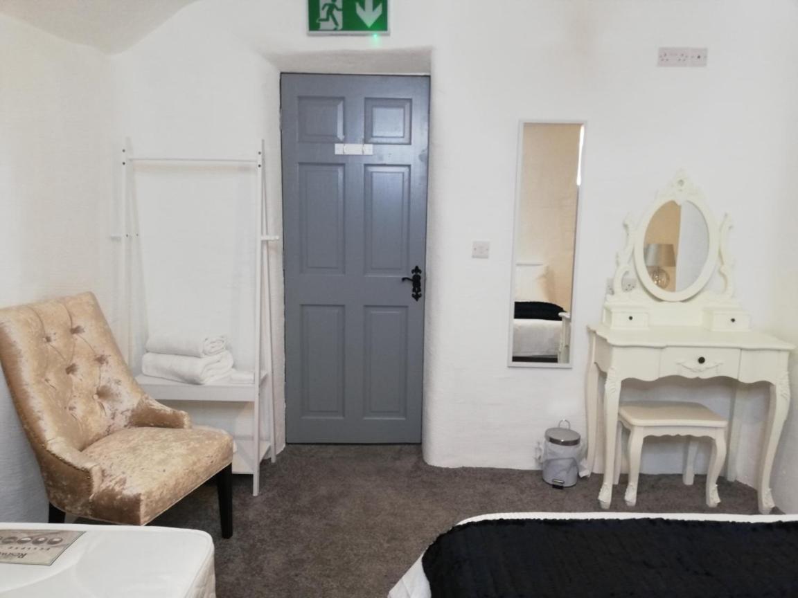 Ardhill House The Diamond, In The Heart Of Ardara Town , F94 C7X9 호텔 외부 사진